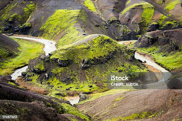 Kerlingarfjöll Islândia - Fotografias de stock e mais imagens de Ao Ar Livre - Ao Ar Livre, Cor verde, Cordilheira - Montanha