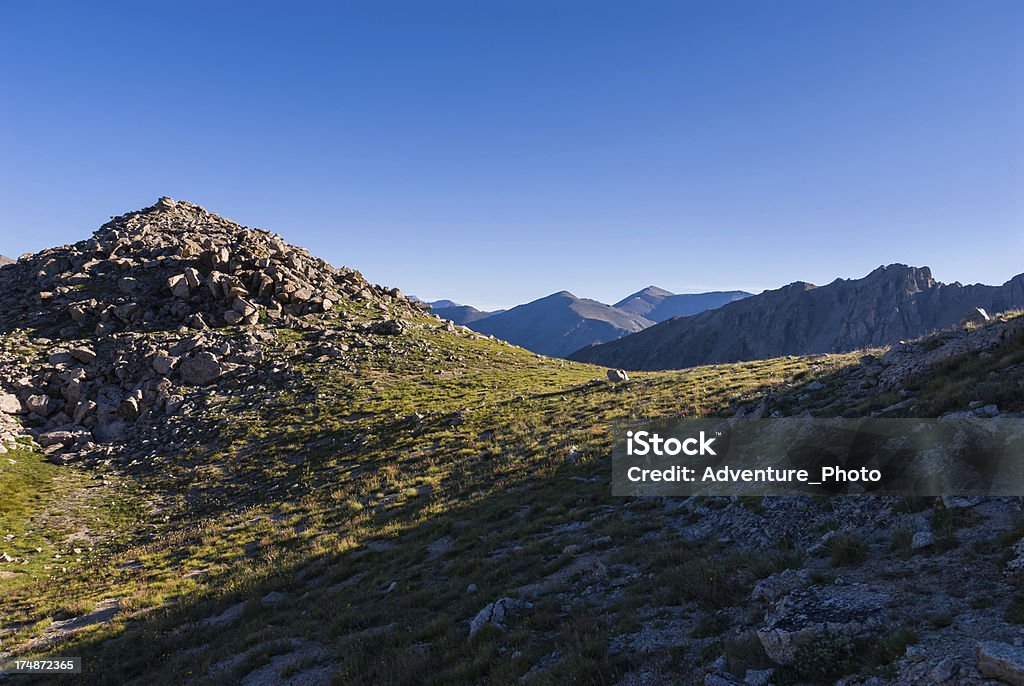 Живописные горы Rocky Peak - Стоковые фото Без людей роялти-фри