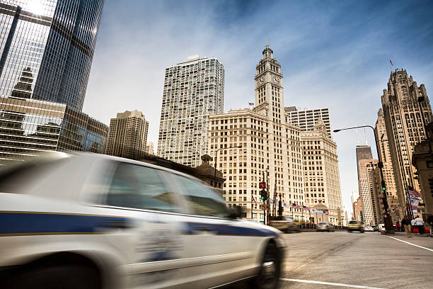 istock Shopping on the Magnificent Mile Chicago 174873806