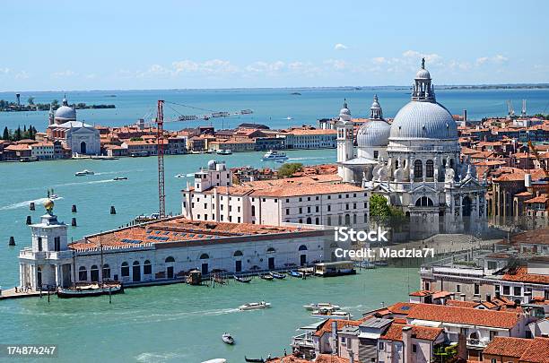 Venice Foto de stock y más banco de imágenes de Agua - Agua, Aire libre, Arquitectura