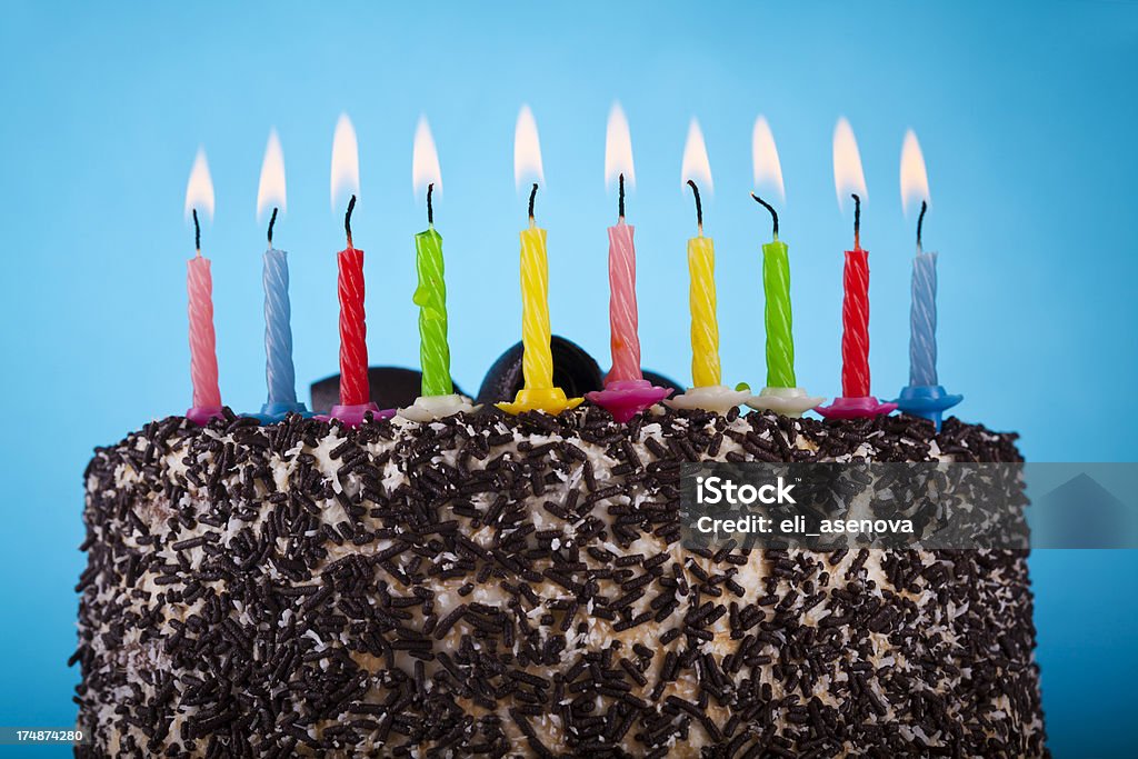 Gâteau d'anniversaire - Photo de Aliment libre de droits