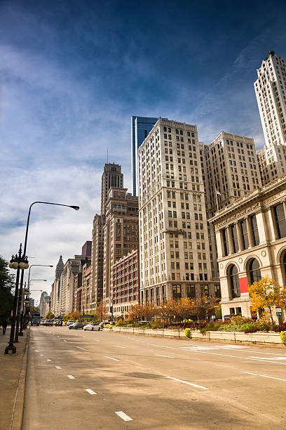istock Shopping on the Magnificent Mile Chicago 174875091