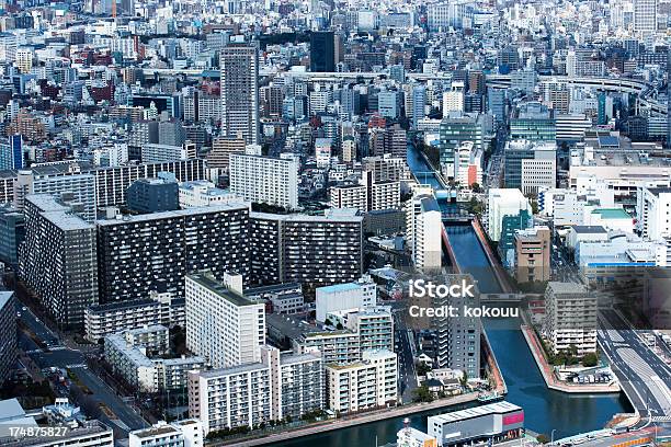 Foto de A Cidade Na Baía De Tóquio e mais fotos de stock de Apartamento - Apartamento, Arquitetura, Arranha-céu