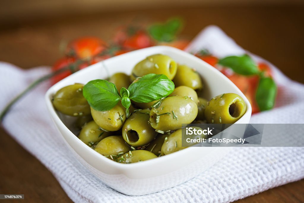 Olive marinate - Foto stock royalty-free di Antipasto