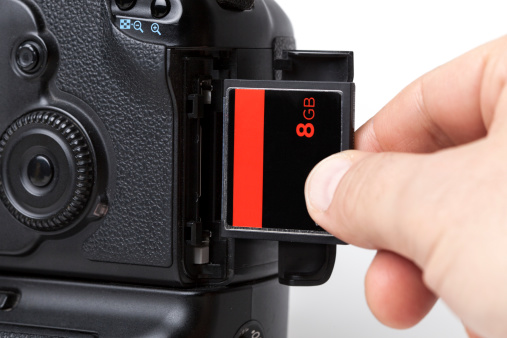 Using a compact flash memory card
