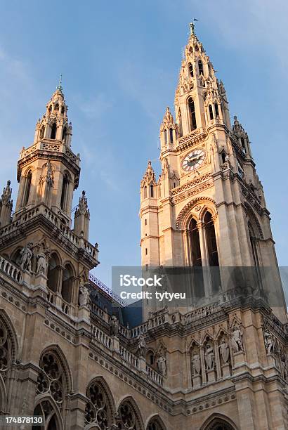 Municipio Di Vienna - Fotografie stock e altre immagini di Ambientazione esterna - Ambientazione esterna, Architettura, Austria