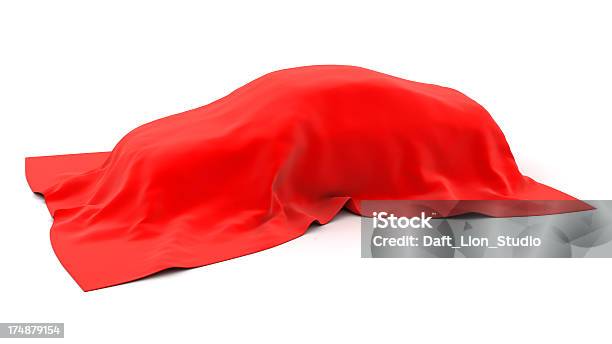 Автомобиль Под Одеялом — стоковые фотографии и другие картинки Автомобиль - Автомобиль, Одеяло, Красный