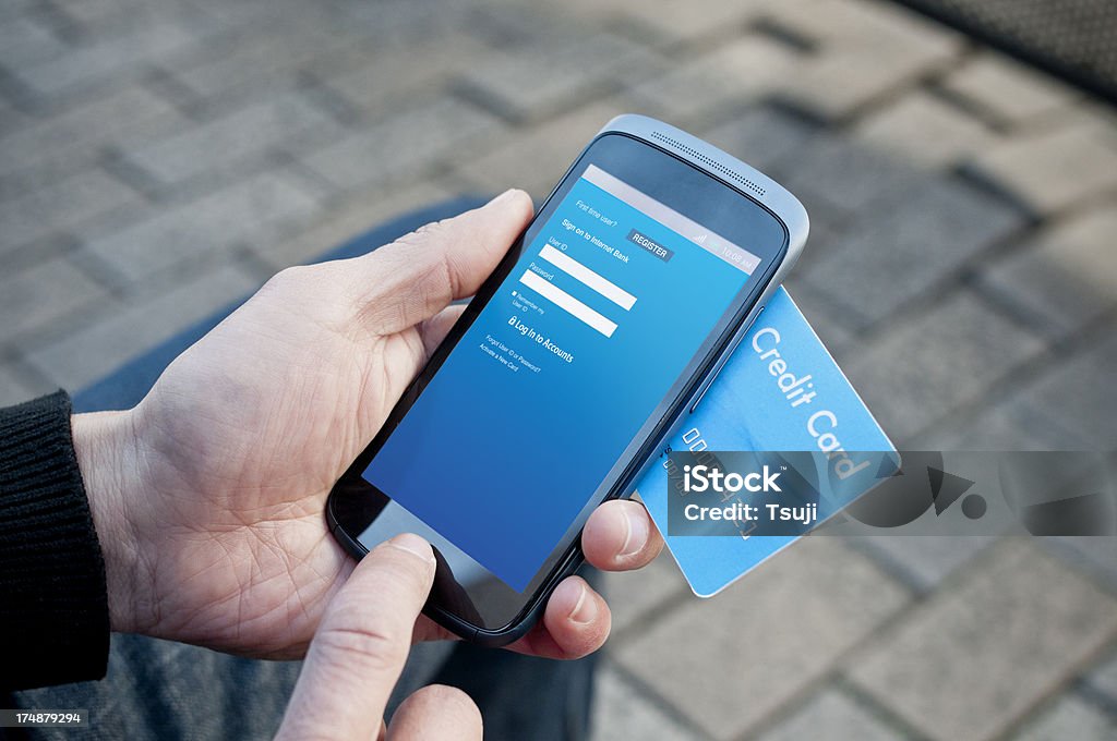 Mobile banking - Foto stock royalty-free di Accessibilità