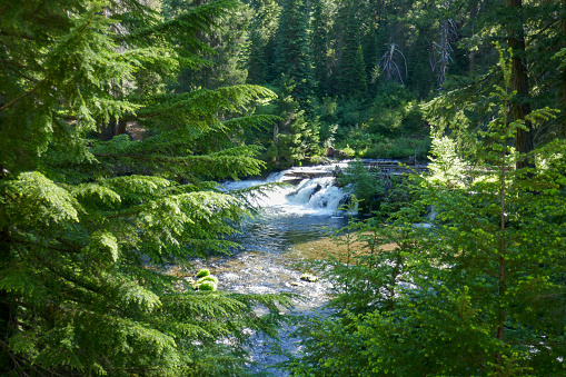 Rogue Umpqua Scenic Byway is a National Scenic Byway of the state of Oregon and leads thru beautiful nature and landscape.