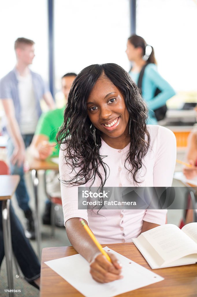 Universidade dos estudantes na sala de aulas - Royalty-free 20-24 Anos Foto de stock