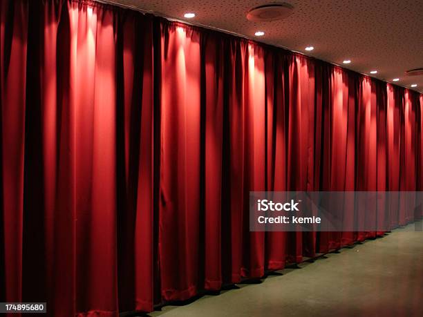 赤いカーテン - イルミネーションのストックフォトや画像を多数ご用意 - イルミネーション, エンタメ総合, カーテン