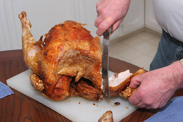 istock Carving the Turkey 174895724