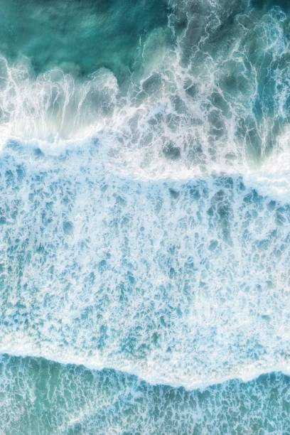 istock Newquay's Liquid Lace: Aerial Ocean Dance 1748960405
