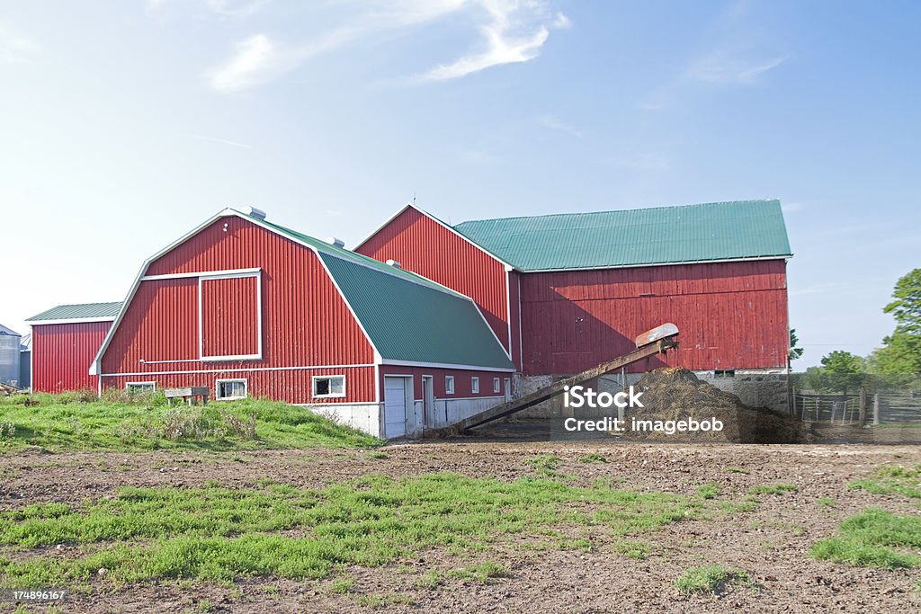Молочная ферма - Стоковые фото Амбар роялти-фри