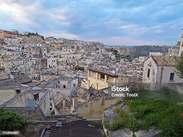 Photo libre de droit de Vue De Matera Basilicate banque d'images et plus d'images libres de droit de Architecture - Architecture, Basilicate, Bleu