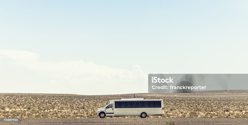 Autocarro americano na rota 66-EUA - Royalty-free Caravana Foto de stock