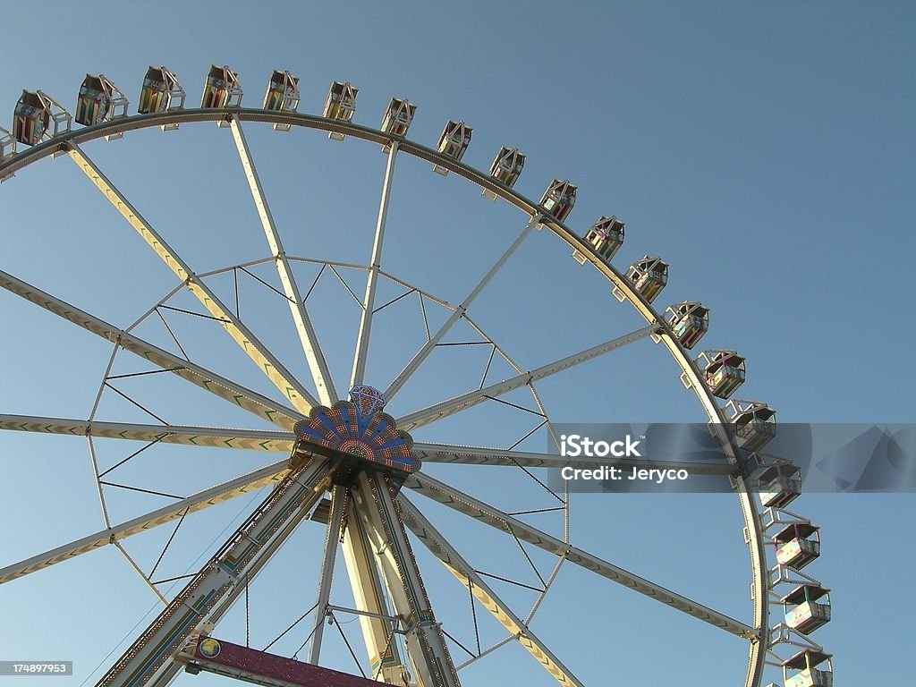 Rueda de la fortuna 02 - Foto de stock de Niño libre de derechos