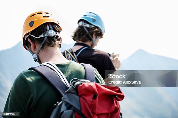 Alpinists 2명에 대한 스톡 사진 및 기타 이미지 - 2명, 고독-개념, 극단 지형