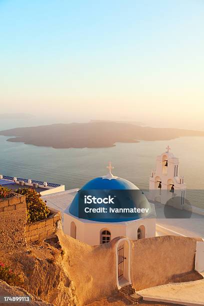 Fira Santorini — стоковые фотографии и другие картинки Архитектура - Архитектура, Без людей, Белый