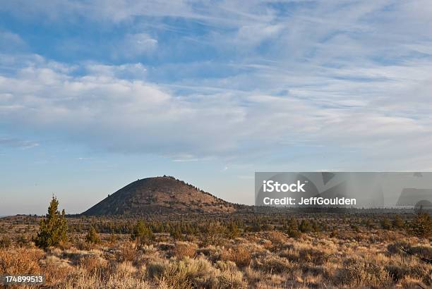 Schonchin Butte In The Early Morning Stock Photo - Download Image Now - Butte - Rocky Outcrop, Lava, Ancient