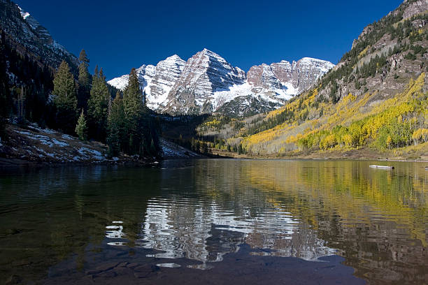 Maroon Bells - foto de acervo