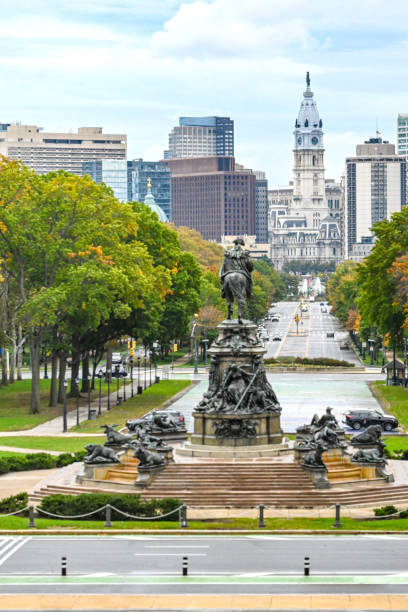 istock Autumn in Philadelphia 1749015055