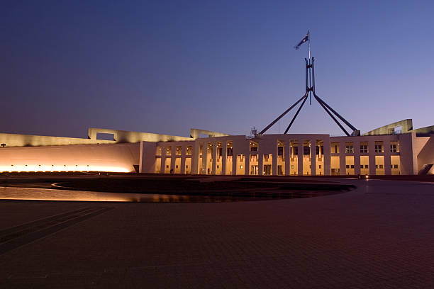 house of el parlamento - canberra australian culture government australia fotografías e imágenes de stock