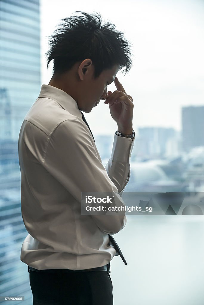 Jeune asiatique Homme d'affaires - Photo de Fenêtre libre de droits