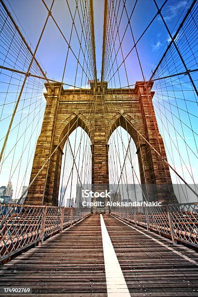 Ponte De Brooklyn - Fotografias de stock e mais imagens de Ponte de Brooklyn - Ponte de Brooklyn, Ao Ar Livre, Arame