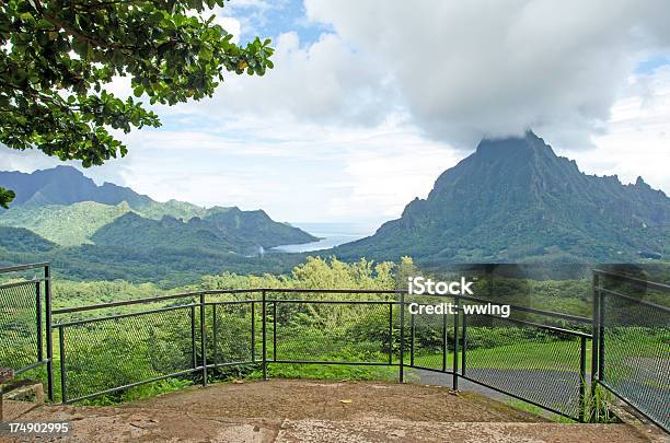 Belvedere Lookout Auf Der Insel Moorea Stockfoto und mehr Bilder von Aussichtspunkt - Aussichtspunkt, Berg, Fotografie