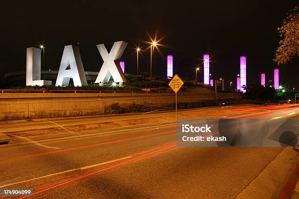 À Noite Internacional De Los Angeles - Fotografias de stock e mais imagens de Aeroporto Internacional de Los Angeles - Aeroporto Internacional de Los Angeles, Sinal, Noite