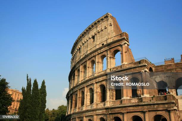 Foto de Coliseu À Noite Dom Roma Itália e mais fotos de stock de Anfiteatro - Anfiteatro, Antigo, Arcaico