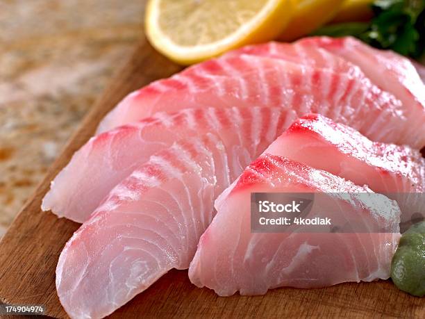 Świeże Tilapia Sashimi - zdjęcia stockowe i więcej obrazów Tilapia - Tilapia, Sashimi, Talerz