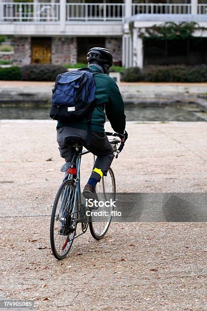 自転車通勤 - サイクリングのストックフォトや画像を多数ご用意 - サイクリング, スポーツ, スポーツヘルメット