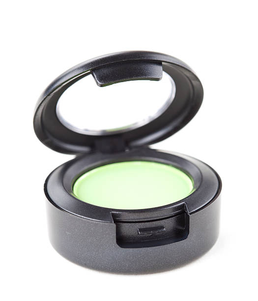 lidschatten - green eyeshadow stock-fotos und bilder