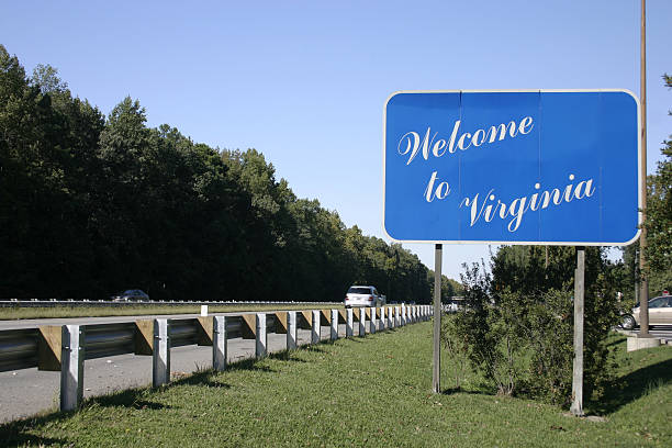 bienvenue en virginie&nbsp;! - state highway photos et images de collection