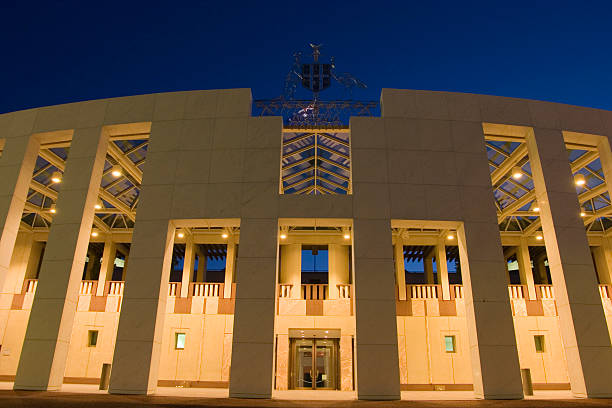 la capital australiana - canberra australian culture government australia fotografías e imágenes de stock