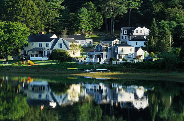 istock New England village 174907391