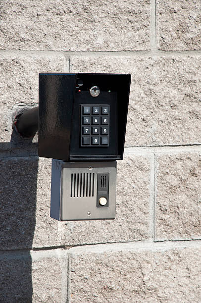 teclado de segurança - lock security equipment codelock vertical - fotografias e filmes do acervo