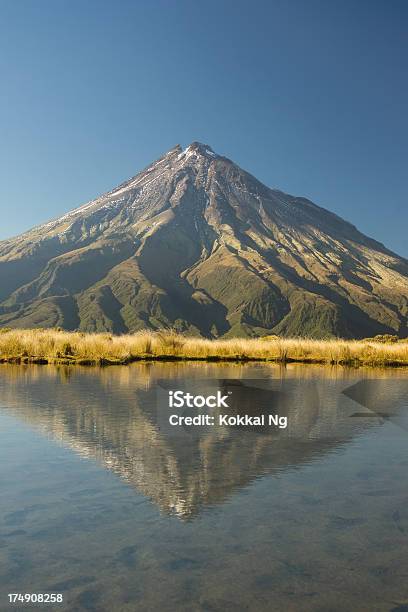 Berg Taranaki Stockfoto und mehr Bilder von Berg Taranaki - Berg Taranaki, Neuseeland, New Plymouth
