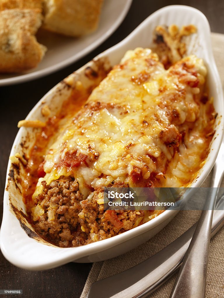 Manicotti rellenos - Foto de stock de Carne picada libre de derechos