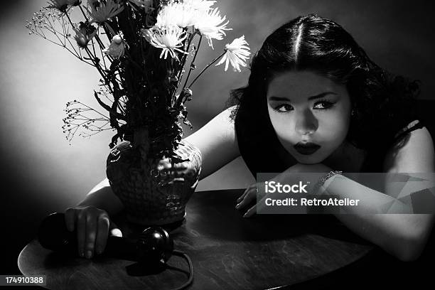Foto de Filme Noir Stylehe Não Ligar e mais fotos de stock de Mulher fatal - Mulher fatal, Tristeza, 1940-1949