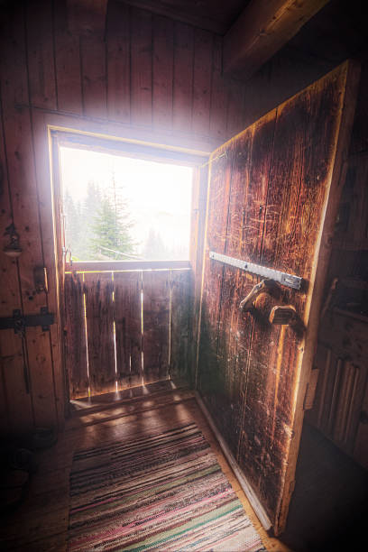 istock Cabin in the Alps 174912796