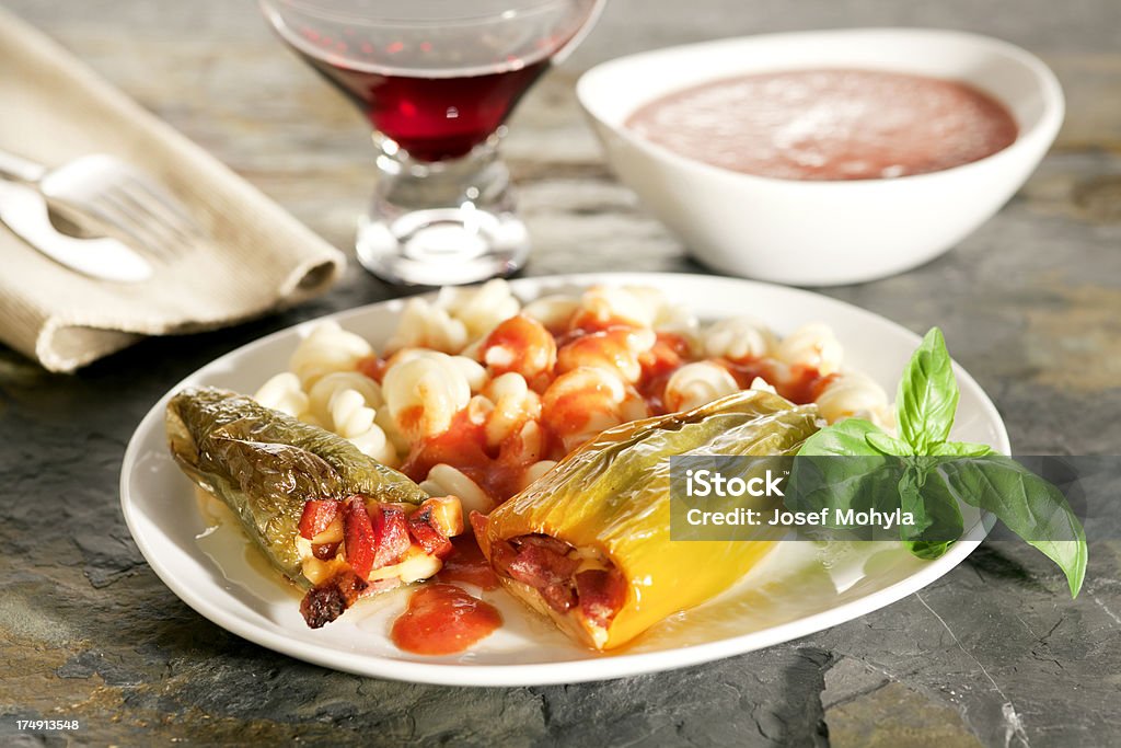 Peperoni ripieni - Foto stock royalty-free di Alimentazione sana