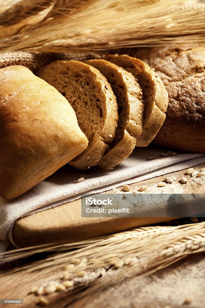 Pane e grano - Foto stock royalty-free di Alimentazione sana