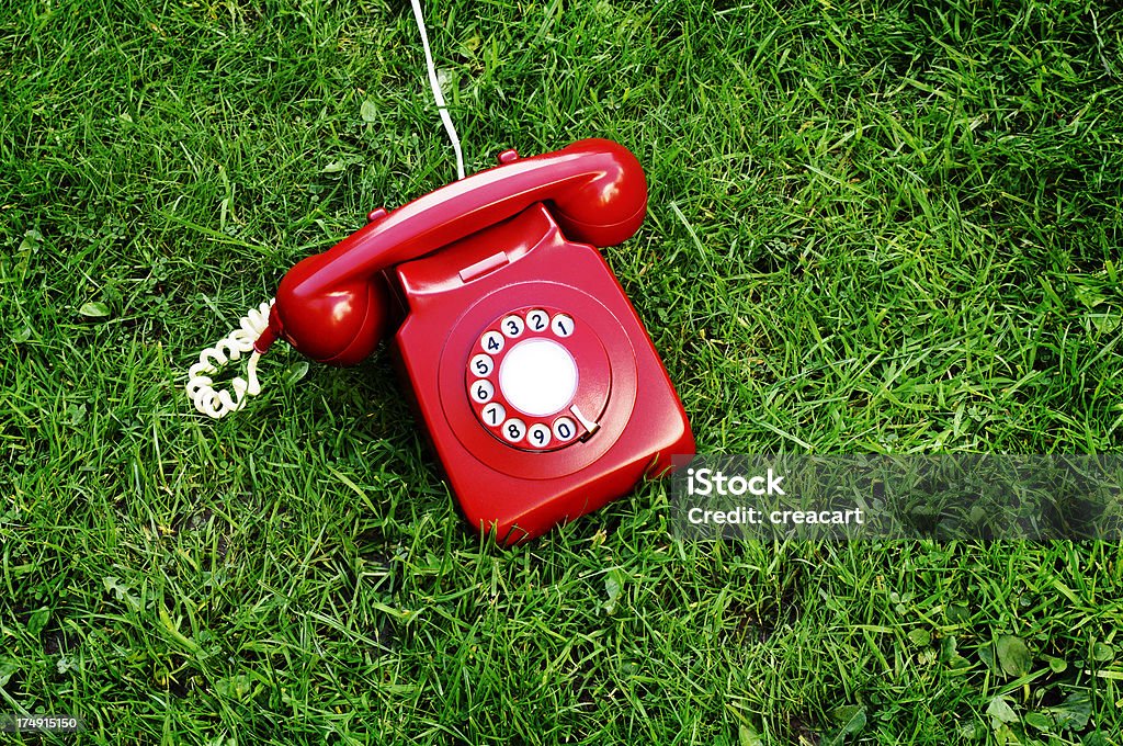 Teléfono en lugar de inusuales - Foto de stock de Aire libre libre de derechos