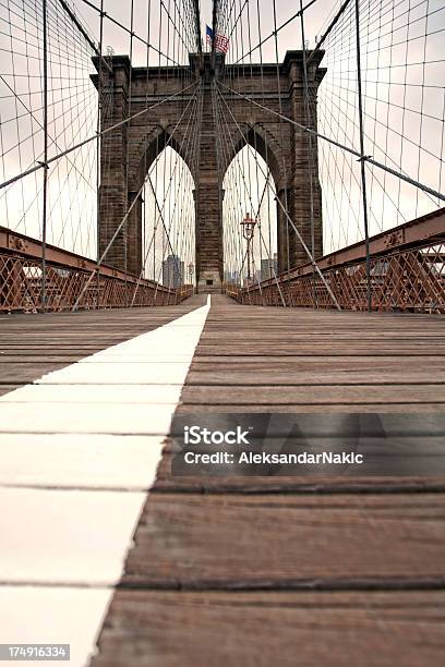 Бруклинский Мост — стоковые фотографии и другие картинки Арка - архитектурный элемент - Арка - архитектурный элемент, Архитектура, Без людей