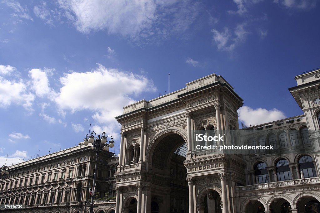 Galerie Vittorio Emanuele, à Milan - Photo de Aiguille rocheuse libre de droits