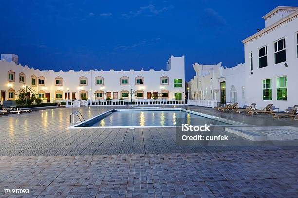 Arabo Piscina Resort A Notte - Fotografie stock e altre immagini di Oman - Oman, Albergo, Acqua