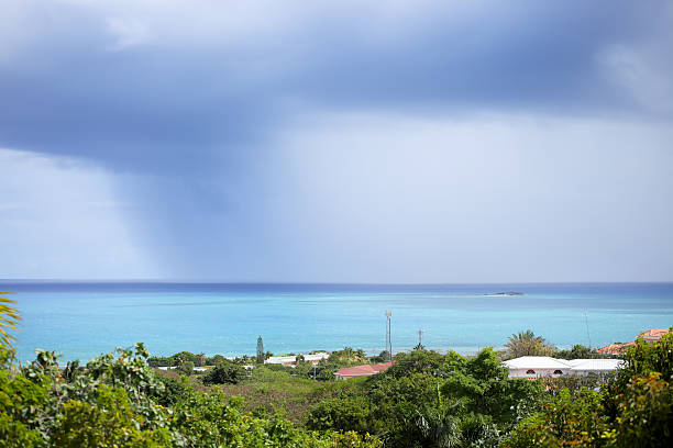 serie sky - hurricane caribbean house storm fotografías e imágenes de stock